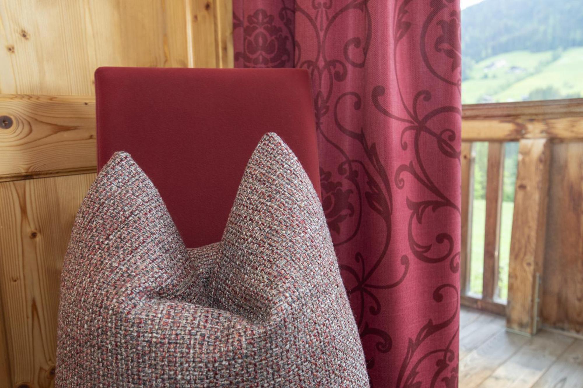 Gaestehaus Larch Alpbach Buitenkant foto