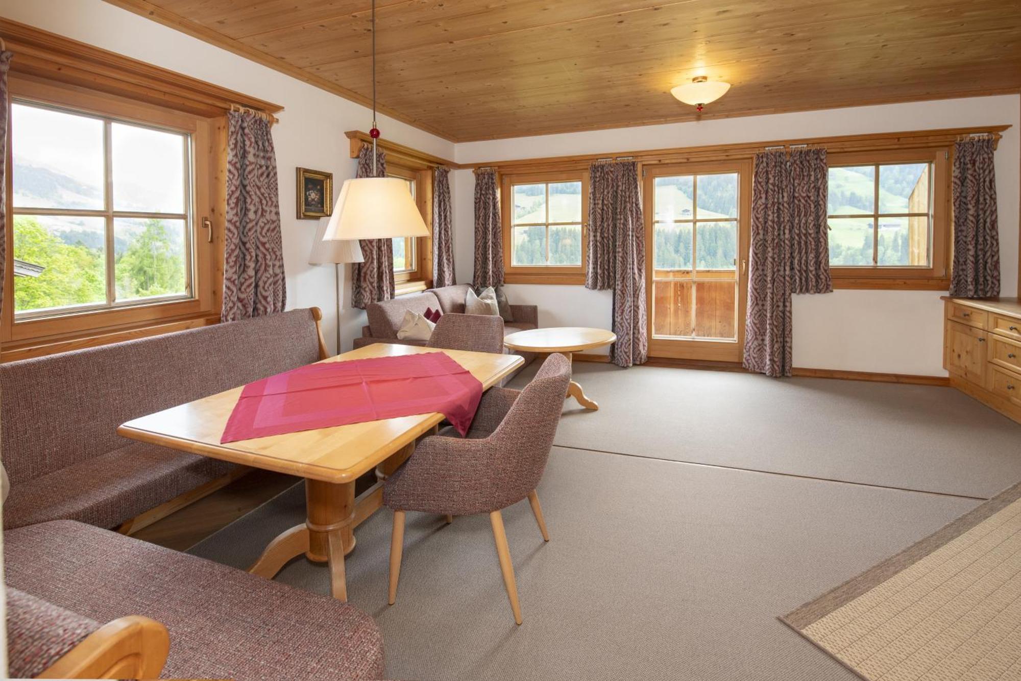 Gaestehaus Larch Alpbach Buitenkant foto